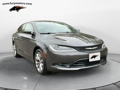 Used 2016 Chrysler 200 S w/ Comfort Group