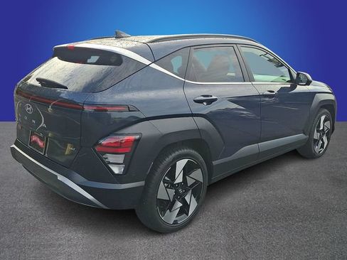 Used 2024 Hyundai Kona Limited FWD image 4