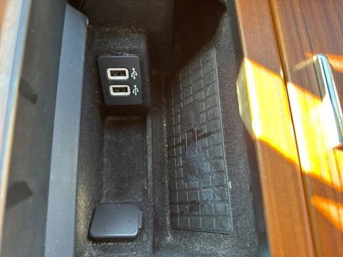 Used 2019 Lincoln Navigator Reserve image 48