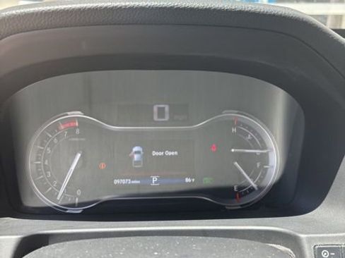 Used 2018 Honda Ridgeline RTL-T image 11