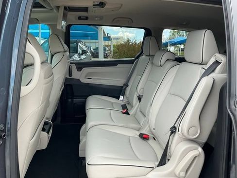 New 2026 Honda Odyssey Touring image 10