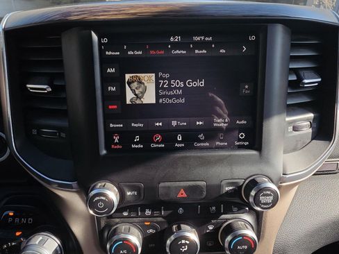 Used 2019 RAM 1500 Laramie AWD/4WD image 24