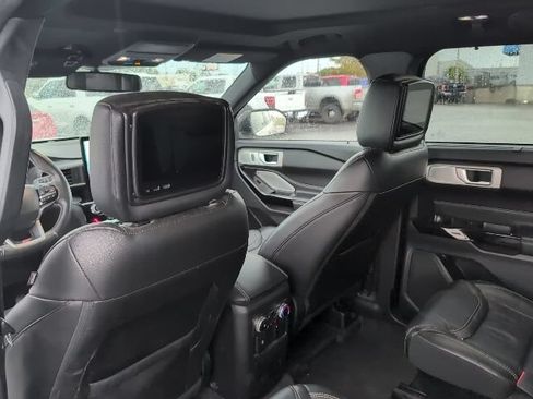 Used 2022 Ford Explorer ST w/ Equipment Group 401A AWD/4WD image 13