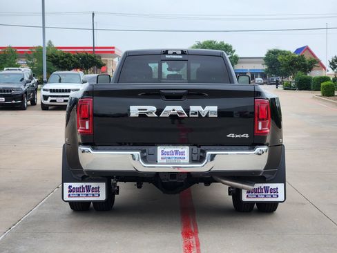 New 2026 RAM 3500 Tradesman AWD/4WD image 8