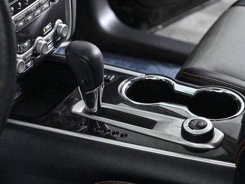 Used 2019 Nissan Pathfinder SL image 22