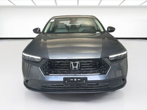Used 2025 Honda Accord LX image 2
