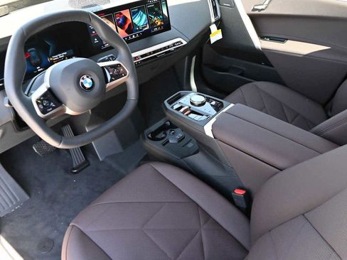 New 2026 BMW iX xDrive60 AWD/4WD image 7
