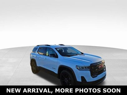 Used 2023 GMC Acadia SLE w/ Driver Convenience Package