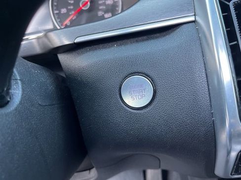 Used 2021 Kia Sorento SX image 24