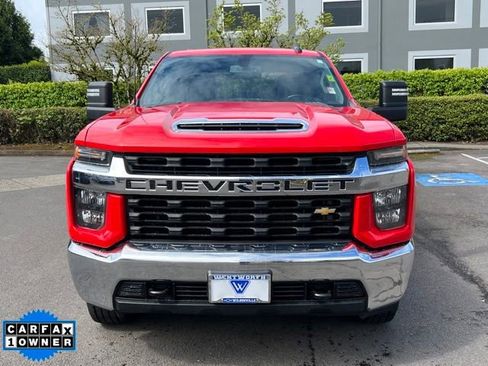 Used 2021 Chevrolet Silverado 2500 LT w/ Fleet Comfort Package image 2