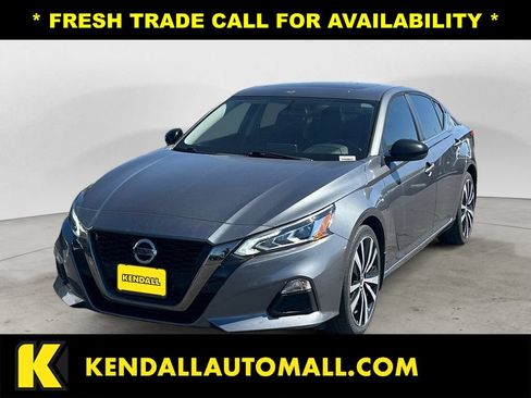 Used 2019 Nissan Altima 2.5 SR w/ SR Premium Package AWD/4WD image 1