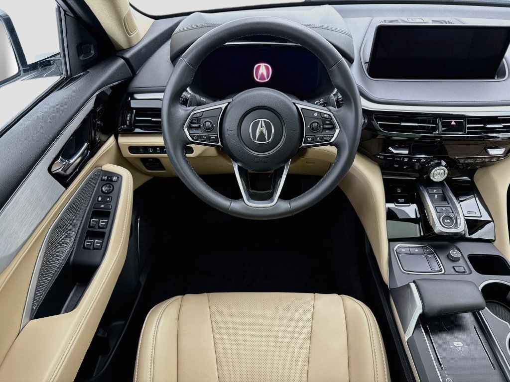 Used 2024 Acura MDX w/ Technology Package FWD image 10