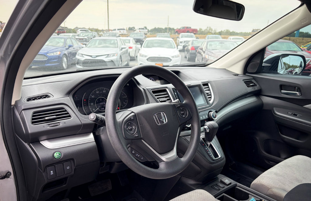Used 2016 Honda CR-V EX image 2