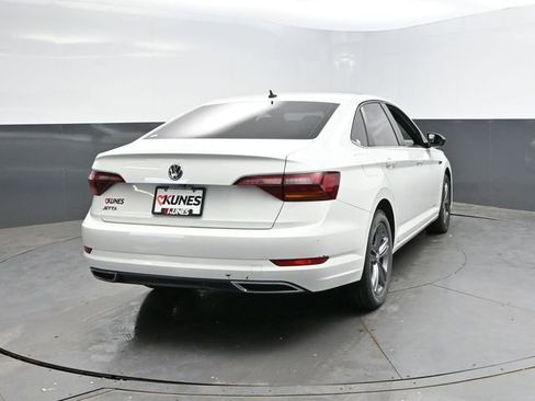 Used 2019 Volkswagen Jetta R-Line image 8