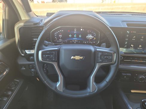 Used 2023 Chevrolet Silverado 1500 LTZ w/ LTZ Premium Package image 16