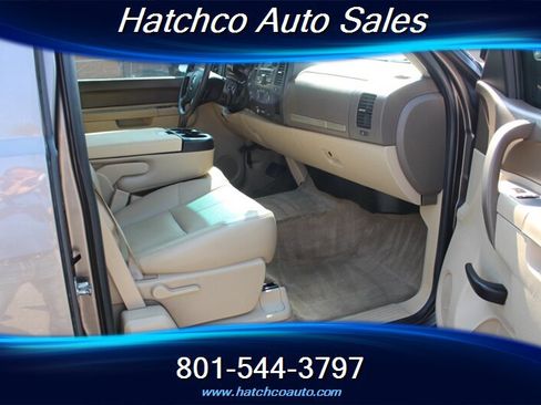 Used 2013 Chevrolet Silverado 1500 LT w/ Interior Plus Package AWD/4WD image 15