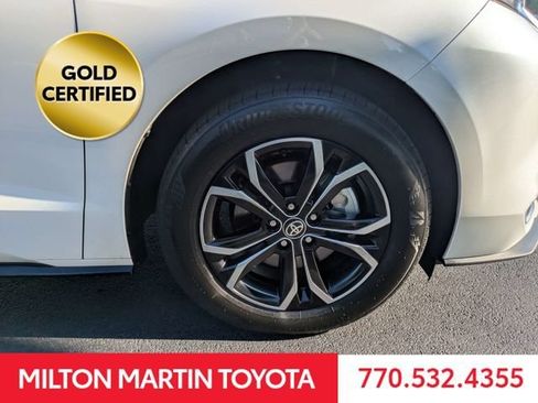 Certified 2026 Toyota Sienna Platinum AWD/4WD image 11
