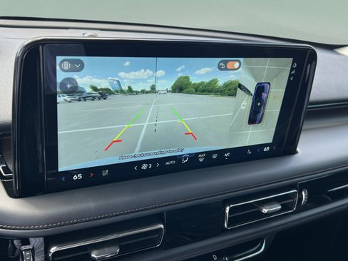 New 2025 Lincoln Aviator Reserve w/ Equipment Group 201A AWD/4WD image 16