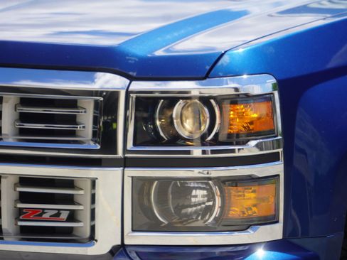 Used 2015 Chevrolet Silverado 1500 LTZ Z71 image 30