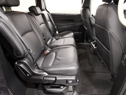 Certified 2025 Honda Odyssey EX-L image 18