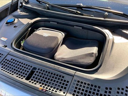 Used 2026 Hyundai Ioniq 9 Calligraphy AWD/4WD image 35