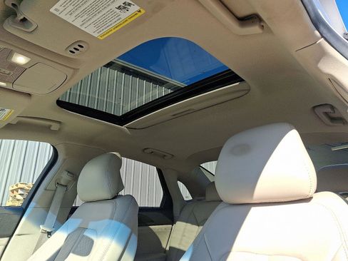 Used 2019 Lincoln MKZ Reserve image 14