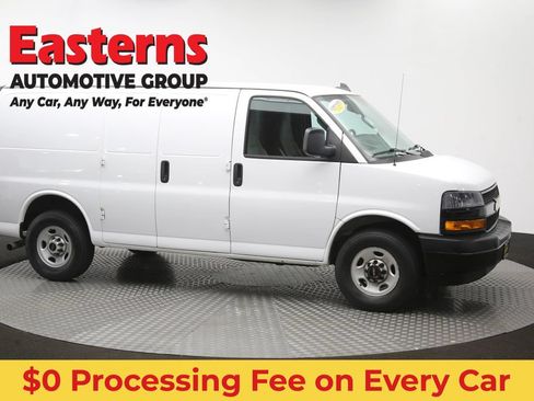 Used 2021 Chevrolet Express 2500 RWD image 39