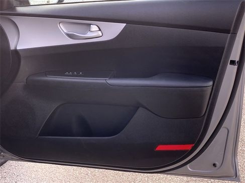 Used 2024 Kia Forte LXS image 30