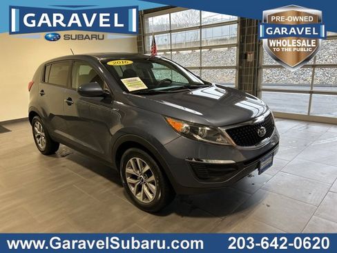 Used 2016 Kia Sportage LX image 1
