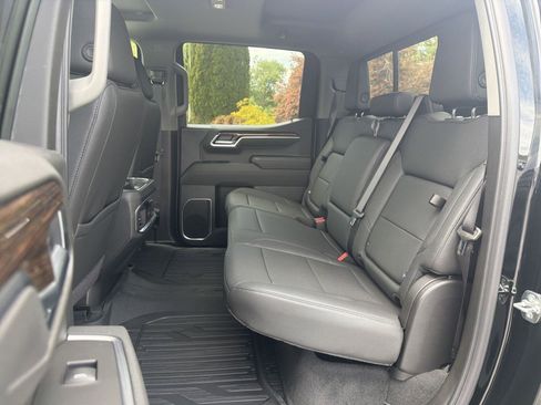 New 2026 GMC Sierra 1500 Elevation w/ Elevation Premium Package AWD/4WD image 17