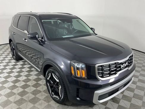 Used 2025 Kia Telluride S AWD/4WD image 13