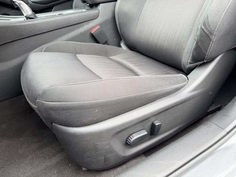 Used 2022 Nissan Altima 2.5 SV FWD image 14
