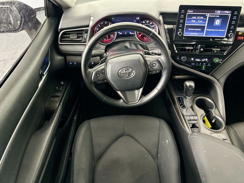 Used 2021 Toyota Camry XSE AWD/4WD image 27