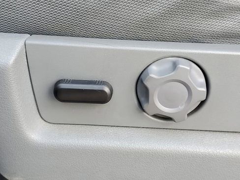 Used 2013 Ford F150 XLT w/ Luxury Equipment Group AWD/4WD image 11
