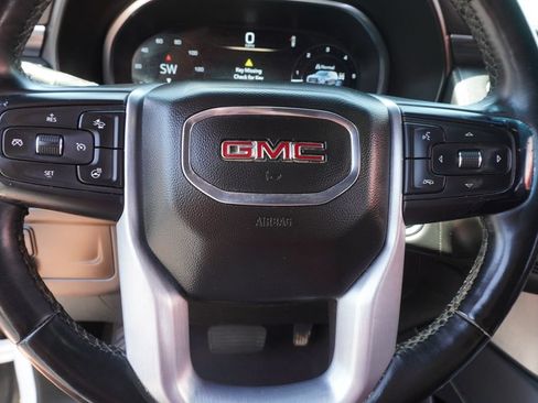 Certified 2023 GMC Yukon XL SLT w/ SLT Premium Package AWD/4WD image 20