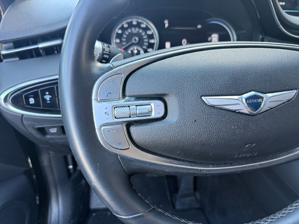 Used 2025 Genesis GV70 2.5T AWD/4WD image 23