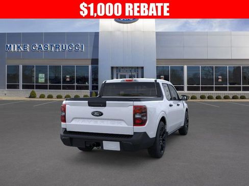 New 2025 Ford Maverick XLT w/ Black Appearance Package image 8