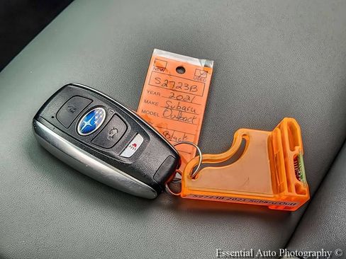 Used 2021 Subaru Outback Onyx Edition XT AWD/4WD image 37