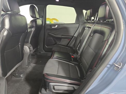 Used 2024 Ford Escape ST-Line AWD/4WD image 11