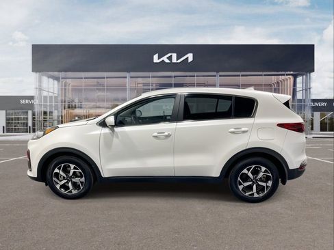 Used 2021 Kia Sportage LX image 5