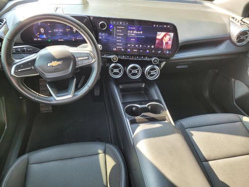 Used 2024 Chevrolet Blazer EV LT AWD/4WD image 17