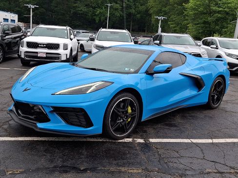 Used 2023 Chevrolet Corvette Stingray Preferred Cpe w/ Z51 Performance Package RWD image 5
