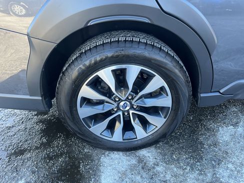 Used 2023 Subaru Outback Touring XT image 12