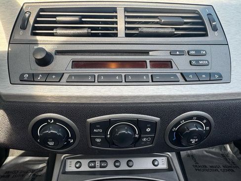Used 2003 BMW Z4 2.5i image 16