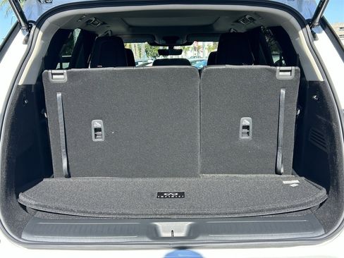 New 2026 INFINITI QX60 Luxe image 13