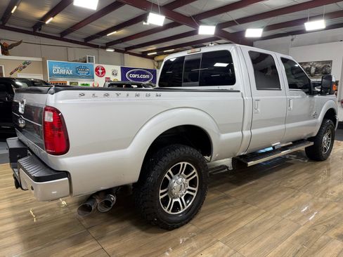 Used 2015 Ford F250 Platinum w/ FX4 Off-Road Package AWD/4WD image 5