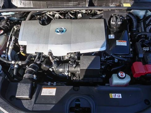 Used 2017 Toyota Prius Two w/ Carpet Mat Package image 38