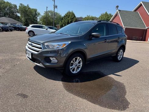 Used 2018 Ford Escape SE AWD/4WD image 10
