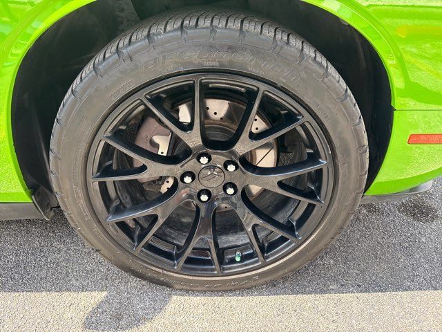 Used 2017 Dodge Challenger SXT Plus RWD image 8