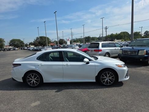 Certified 2024 Toyota Camry XLE image 4